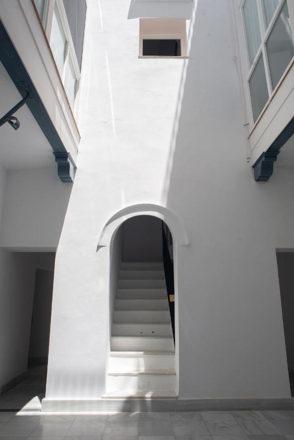 Apartamento El Tanguillo Little Apartments Cádiz Exterior foto