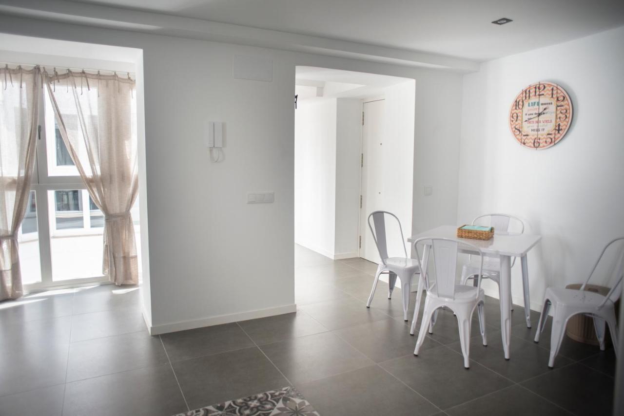 Apartamento El Tanguillo Little Apartments Cádiz Exterior foto